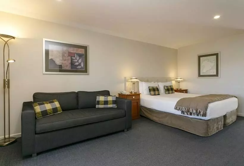 Baycrest Thermal Lodge