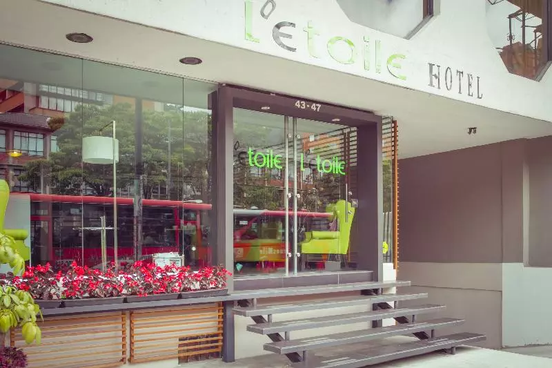 Fotos del hotel L Etoile Javeriana:  5