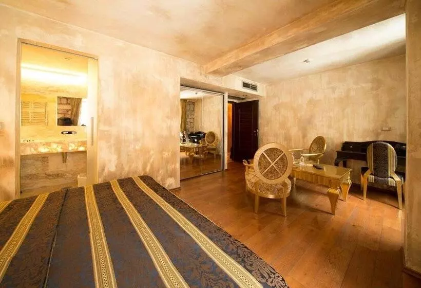 Fotos del hotel Boutique Hotel Astoria:  12