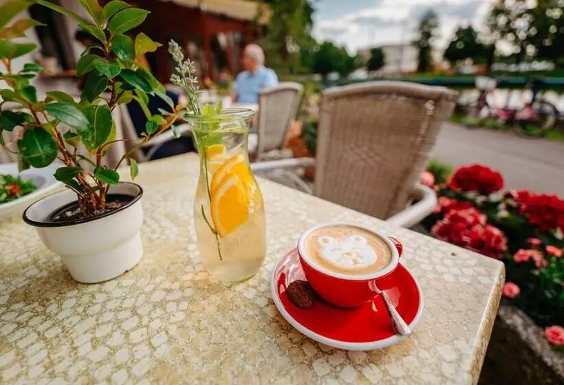 Fotos del hotel Klika:  5