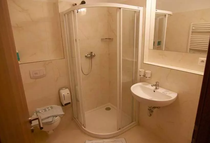 Fotos del hotel Klika:  12