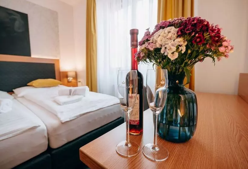 Fotos del hotel Klika:  23