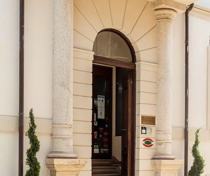 Fotos del hotel La Locanda Del Conte Mameli:  18