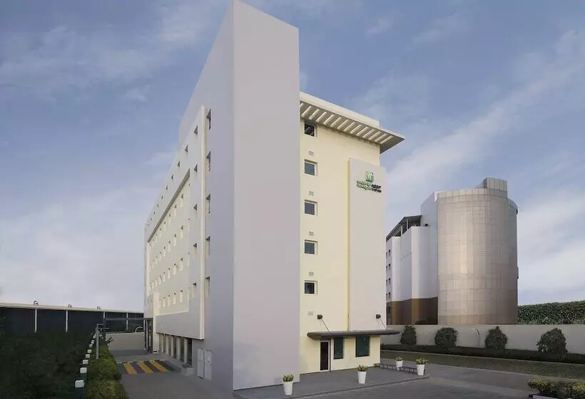 Fotos del hotel Holiday Inn Express Bengaluru Whitefield Itpl, An Ihg:  11