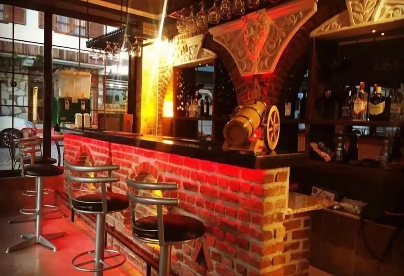 Fotos del hotel Rebetika Hotel & Bistro:  4