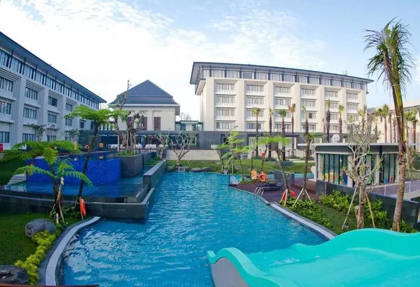 Fotos del hotel Harris  & Conventions Malang:  16