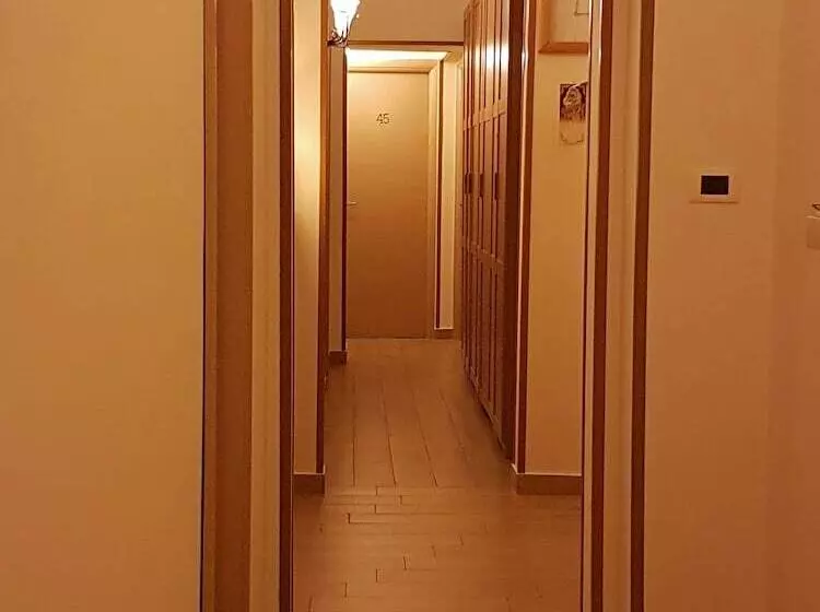 Fotos del hotel Meublè Santa Chiara Suite:  24