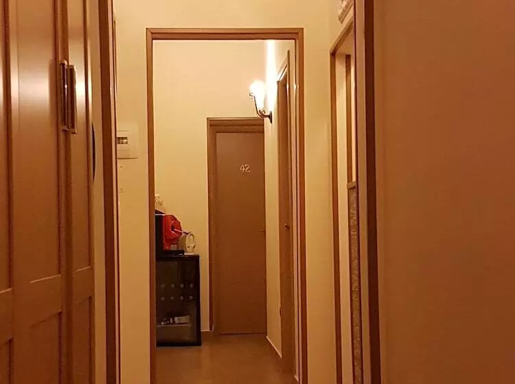 Fotos del hotel Meublè Santa Chiara Suite:  25