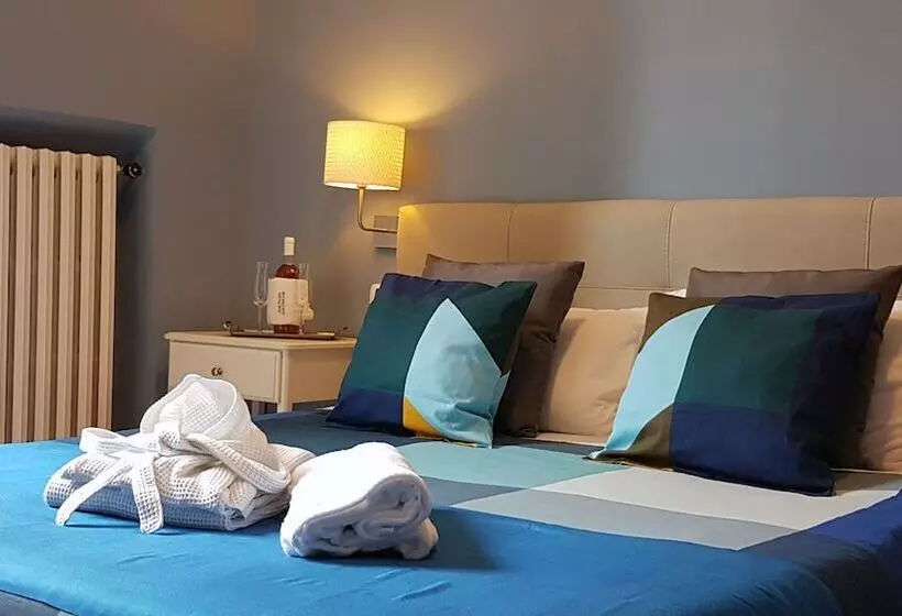 Fotos del hotel Meublè Santa Chiara Suite:  7