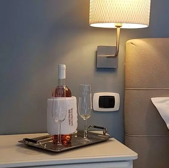 Fotos del hotel Meublè Santa Chiara Suite:  22