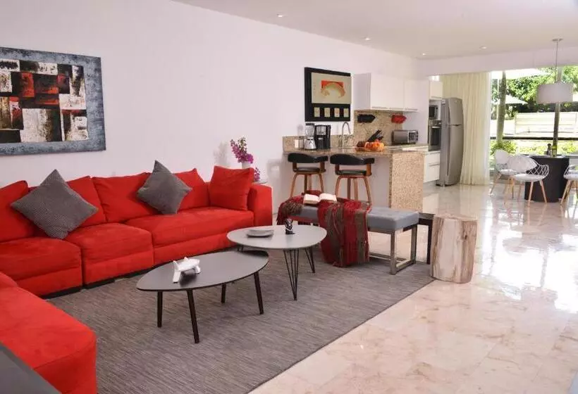 Fotos del hotel Magia Beachside Condo:  15