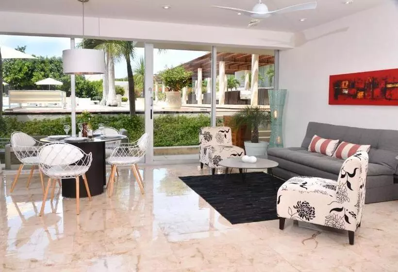 Fotos del hotel Magia Beachside Condo:  20