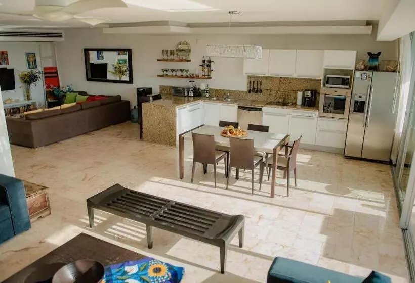 Fotos del hotel Magia Beachside Condo:  11