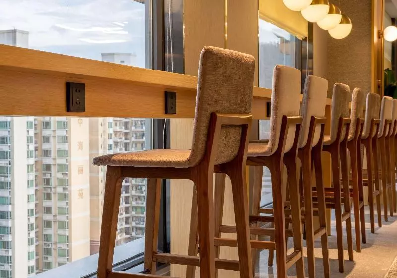 Fotos del hotel Maple Leaf City:  11