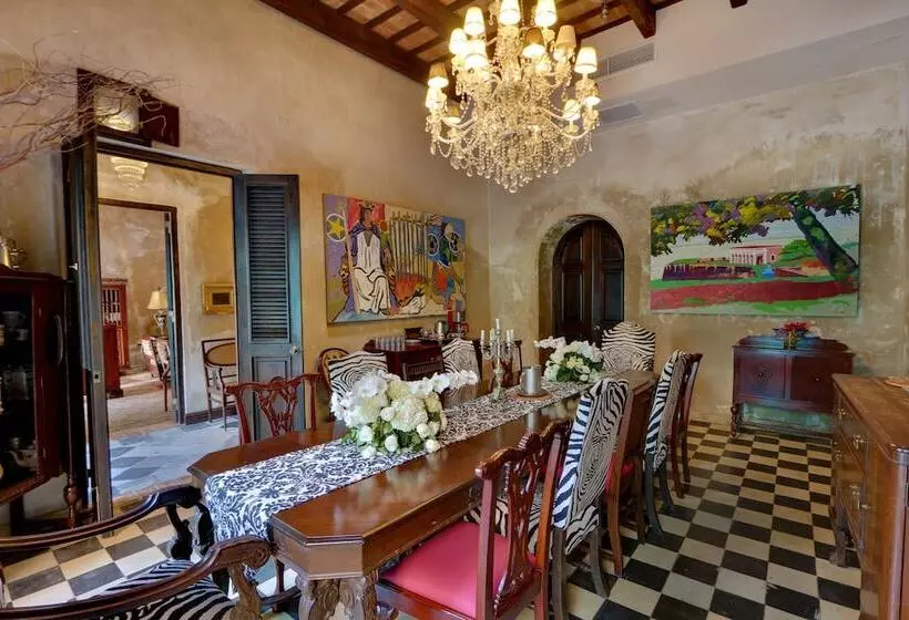 Fotos del hotel Villa Herencia:  3