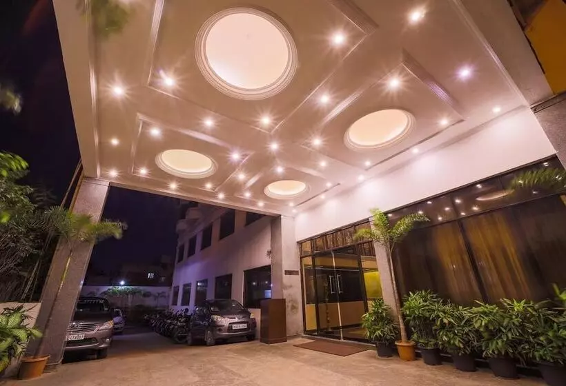 Fotos del hotel Grand Palace:  5