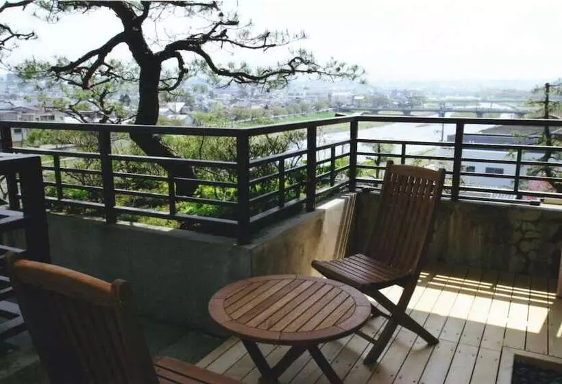 Fotos del hotel Yuyaruru Saisai:  7