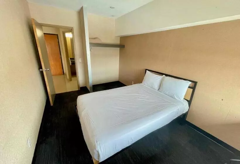 Fotos del hotel Residence & Conference Centre  Ottawa West:  9