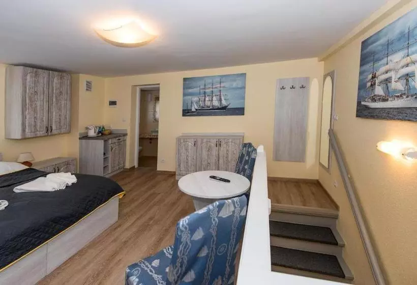 Fotos del hotel Nautilus:  15