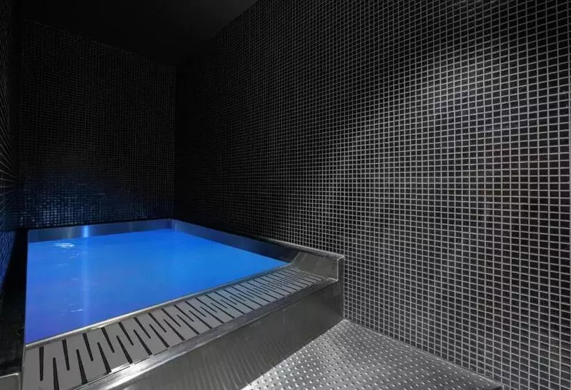 Fotos del hotel Palace Apartments:  2