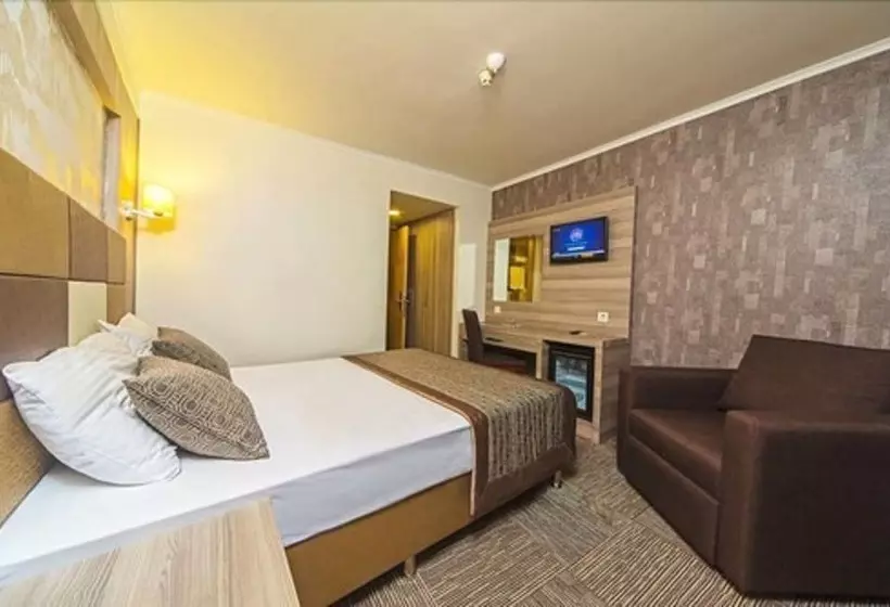 Fotos del hotel Pera Arya:  5