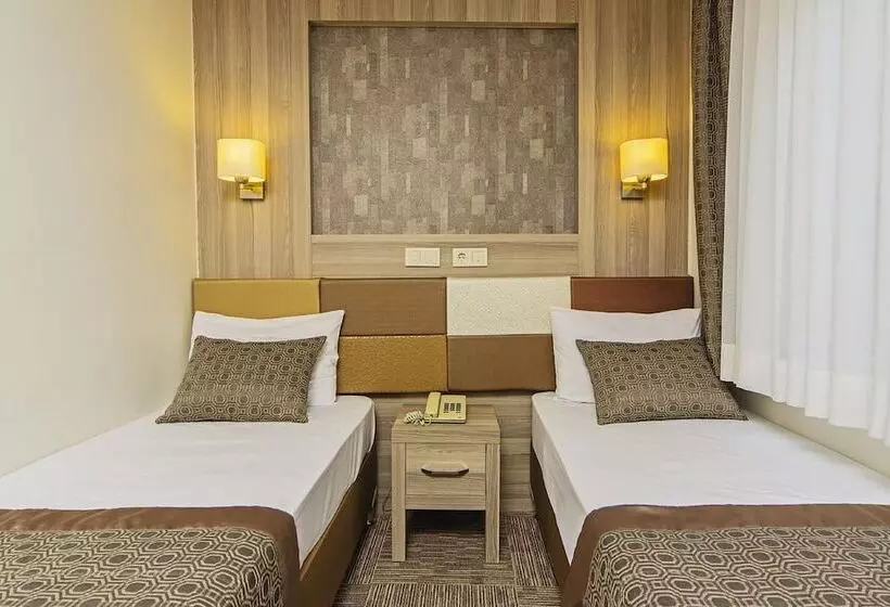 Fotos del hotel Pera Arya:  16