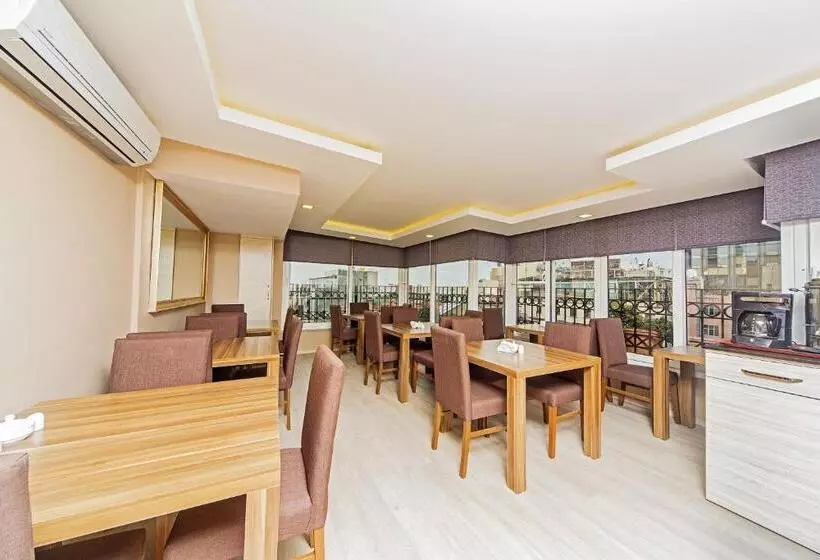 Fotos del hotel Pera Arya:  3