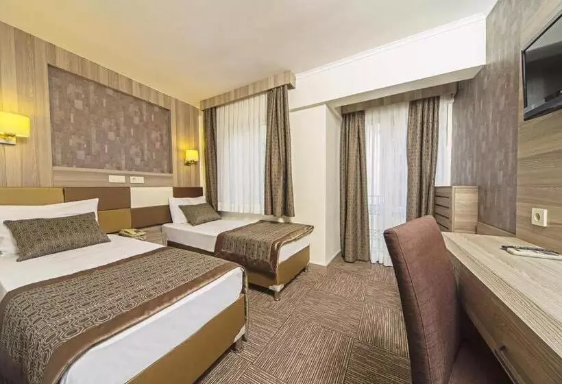 Fotos del hotel Pera Arya:  11