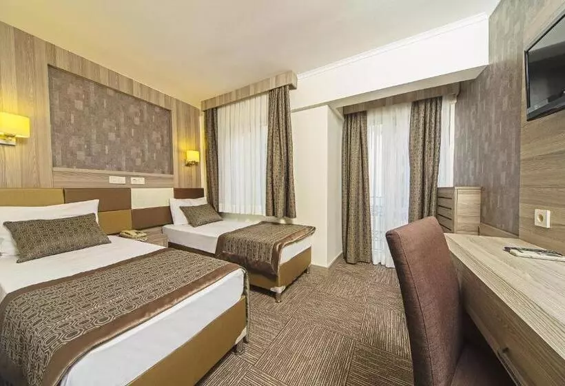 Fotos del hotel Pera Arya:  14