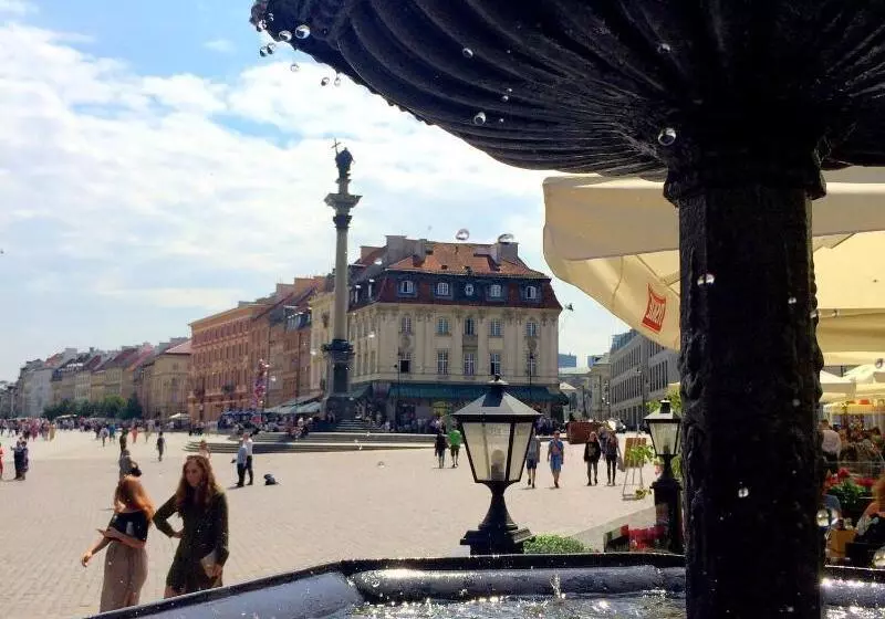 Fotos del hotel Pokoje Go?cinne Dom Literatury:  24