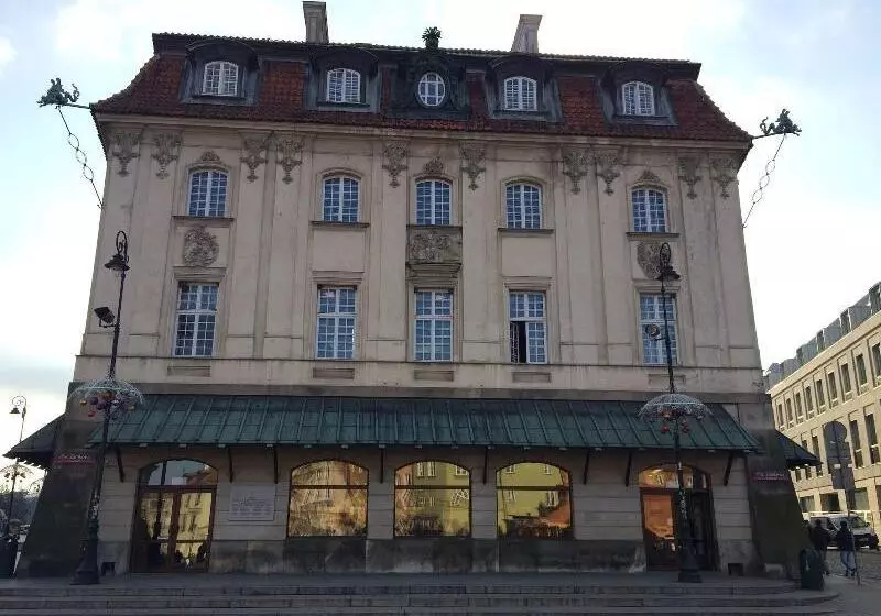 Fotos del hotel Pokoje Go?cinne Dom Literatury:  13