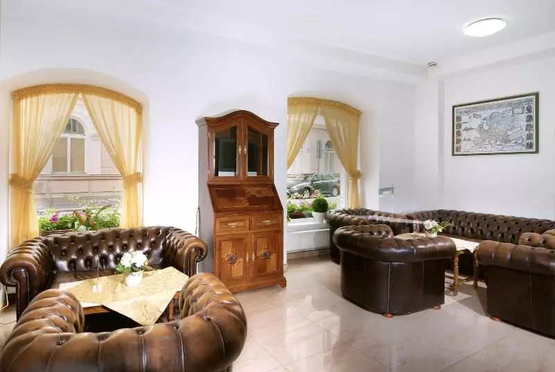 Fotos del hotel Ruze:  2