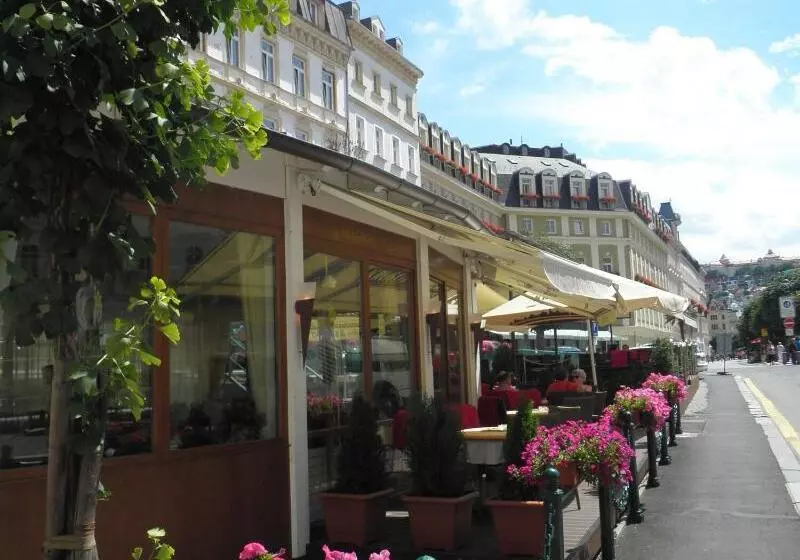 Fotos del hotel Ruze:  16