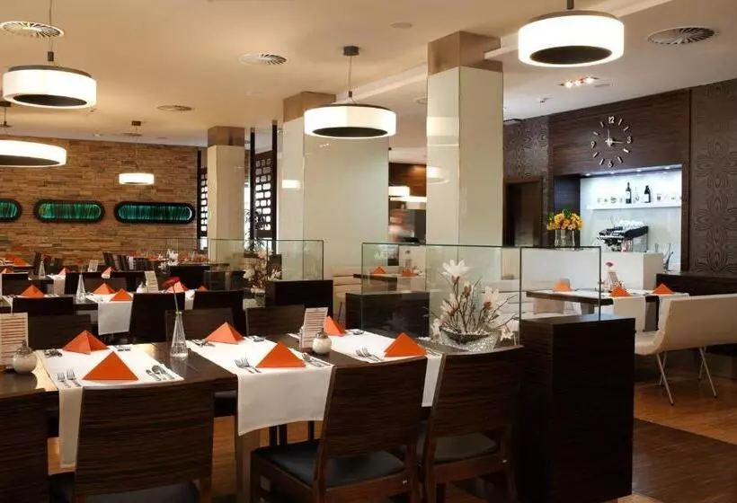 Fotos del hotel St. Joseph Royal Regent:  5