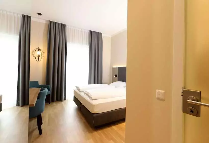 Fotos del hotel Das Jedermann Boutiquehotel Mit Stadtgarten:  2