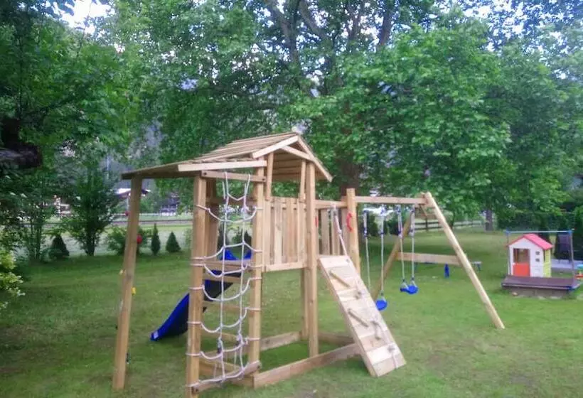 Fotos del hotel Apartments Rosenhof:  4