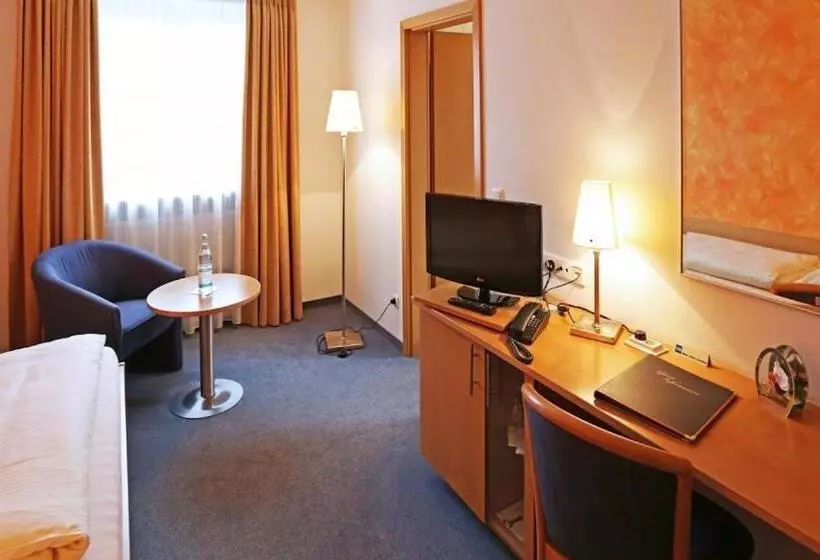 Fotos del hotel Graf Lehndorff:  22