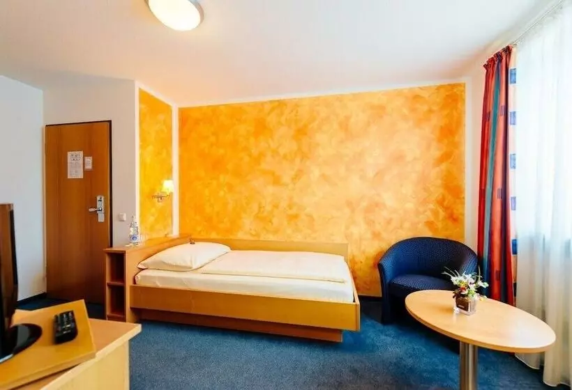 Fotos del hotel Graf Lehndorff:  11