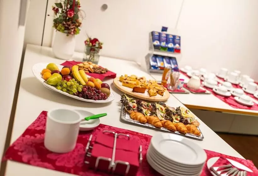 Fotos del hotel Neuhaus:  16