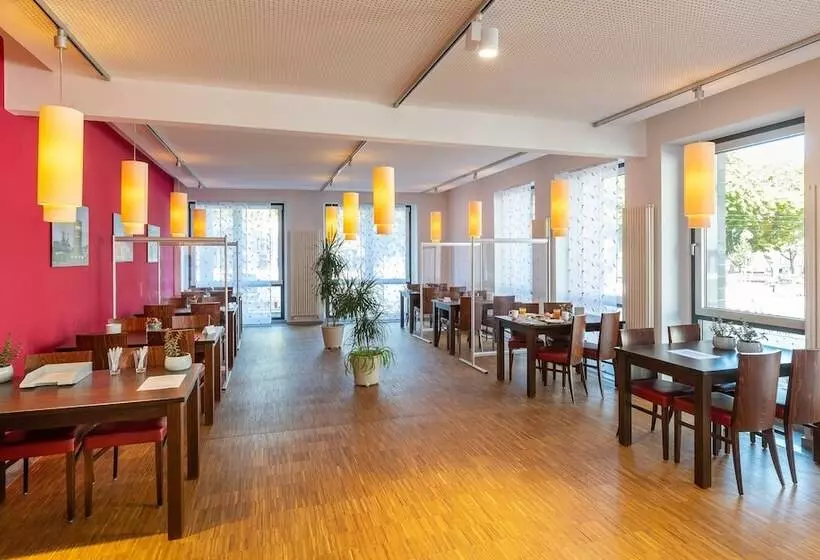 Fotos del hotel Neuhaus:  9