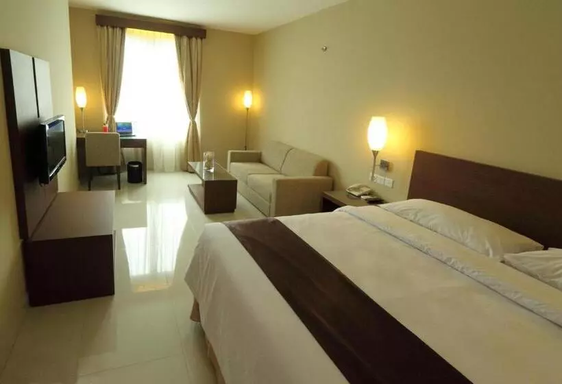 Fotos del hotel Triniti  Jakarta:  8