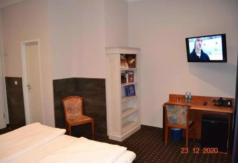 Fotos del hotel Zeil:  2