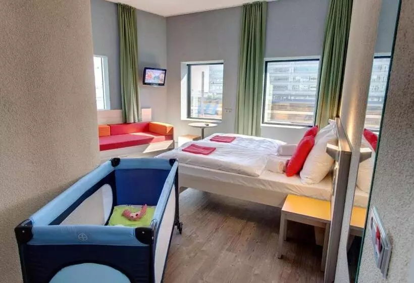 Fotos del hotel Meininger  Amsterdam City West:  23