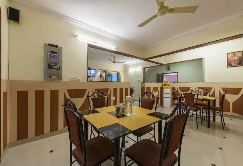 Fotos del hotel Raj Comforts  Golf View:  5