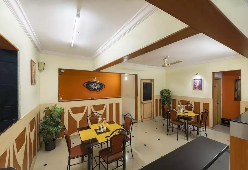 Fotos del hotel Raj Comforts  Golf View:  11