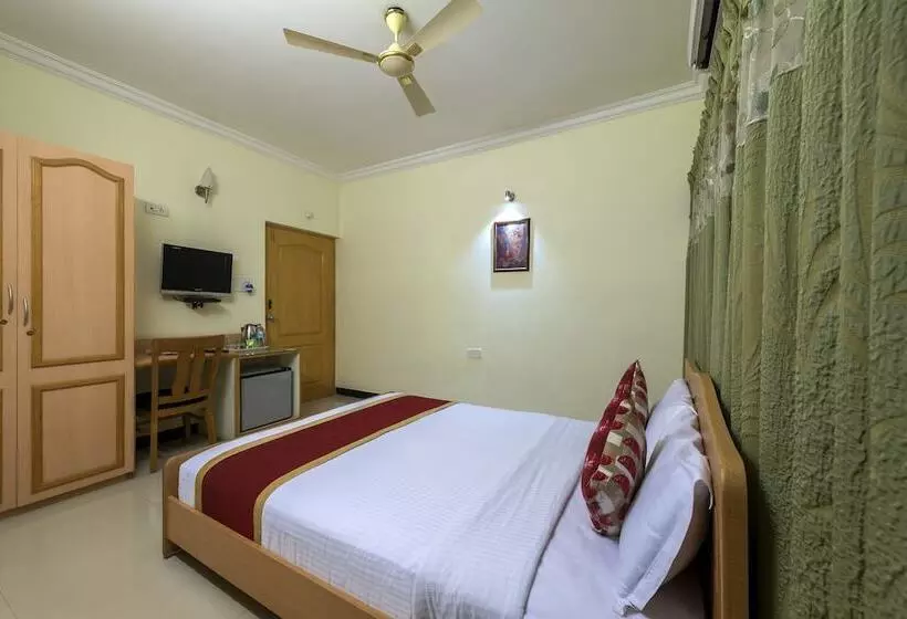 Fotos del hotel Raj Comforts  Golf View:  13