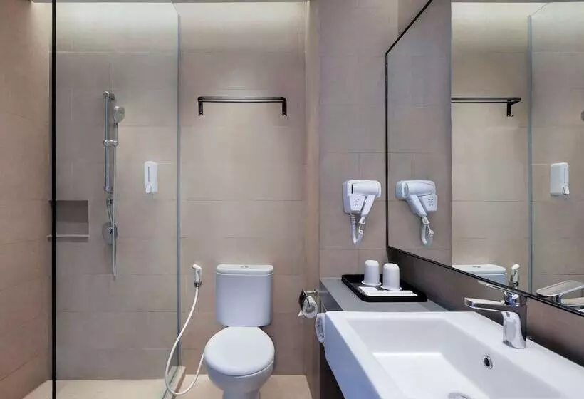 Fotos del hotel Ibis Surabaya Tidar:  14
