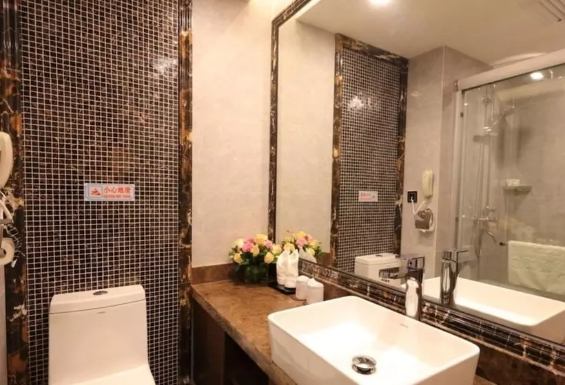 Fotos del hotel Five Rams City:  8