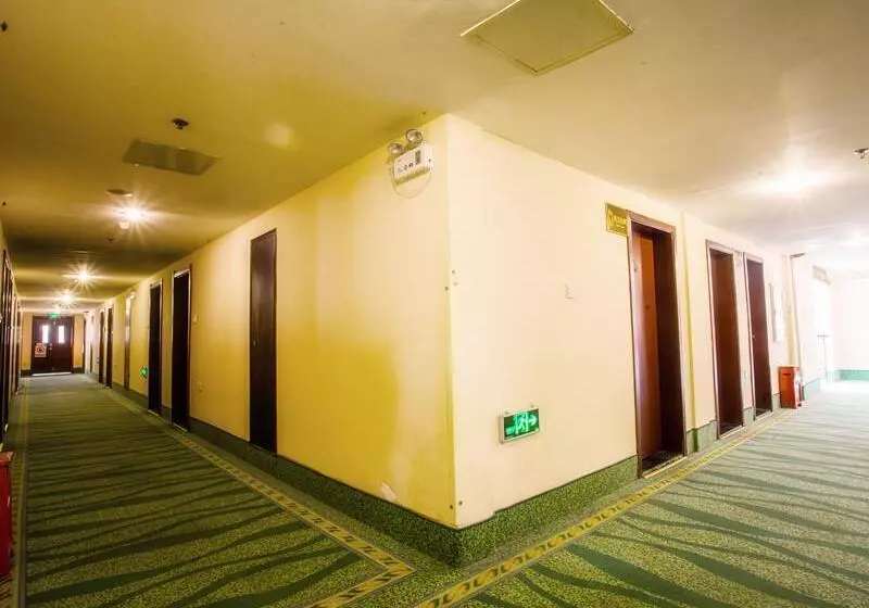 Fotos del hotel Greentree Inn Suzhou Guanqian Yangyuxiang Metro Station Business:  2