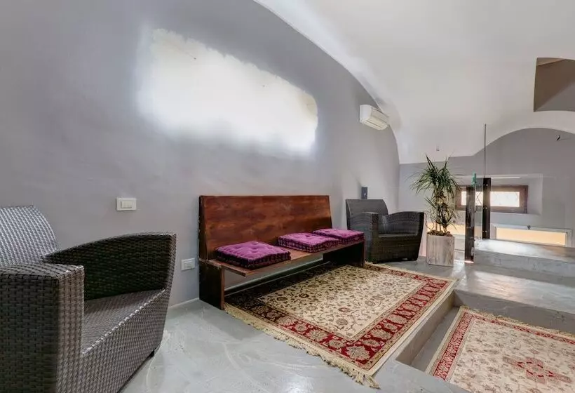 Il Convento Dei Fiori Di Seta